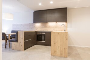 Apartment | Private kitchen - Apartment With Balcony/terrace (Treffen)