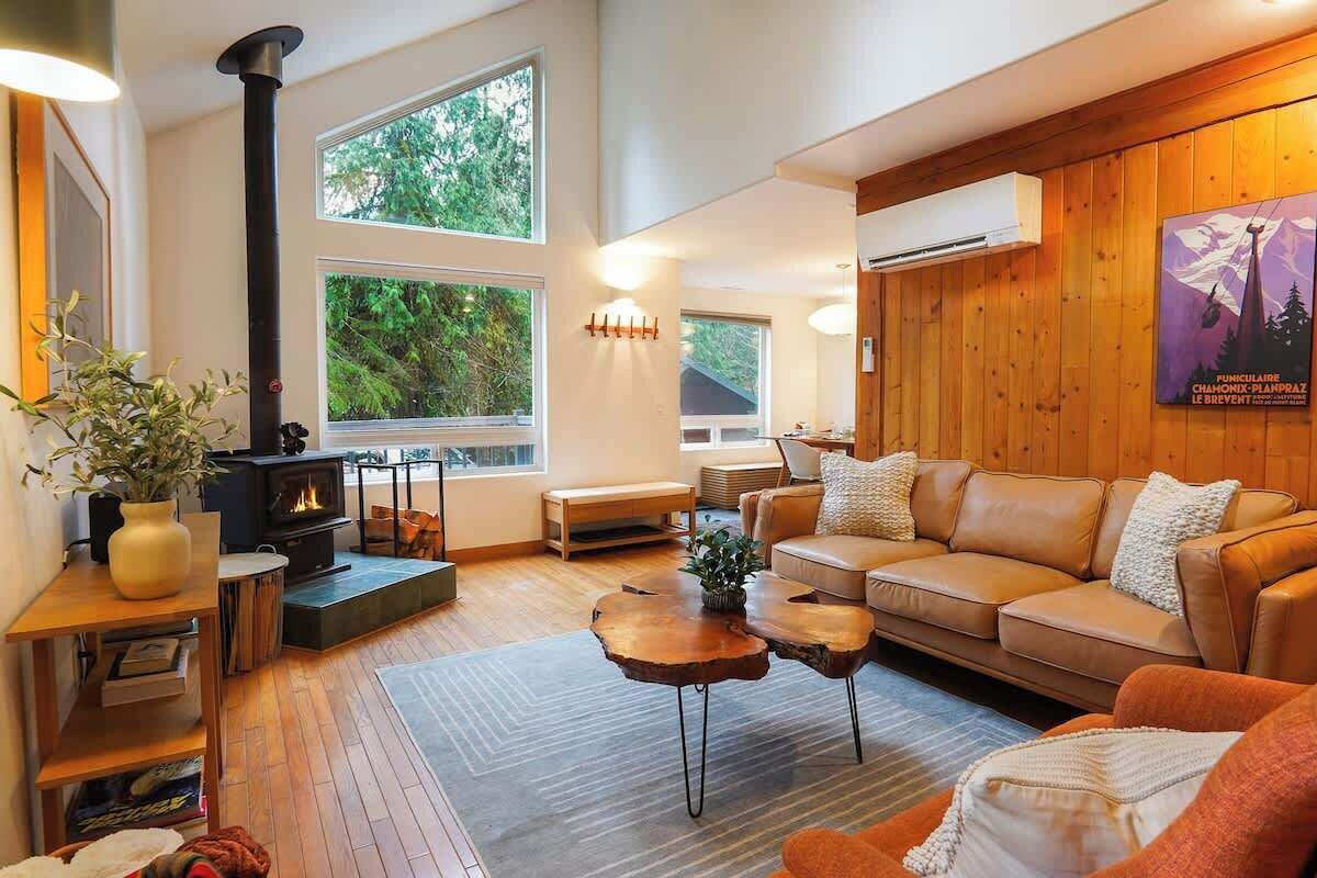 Fireplace, offices