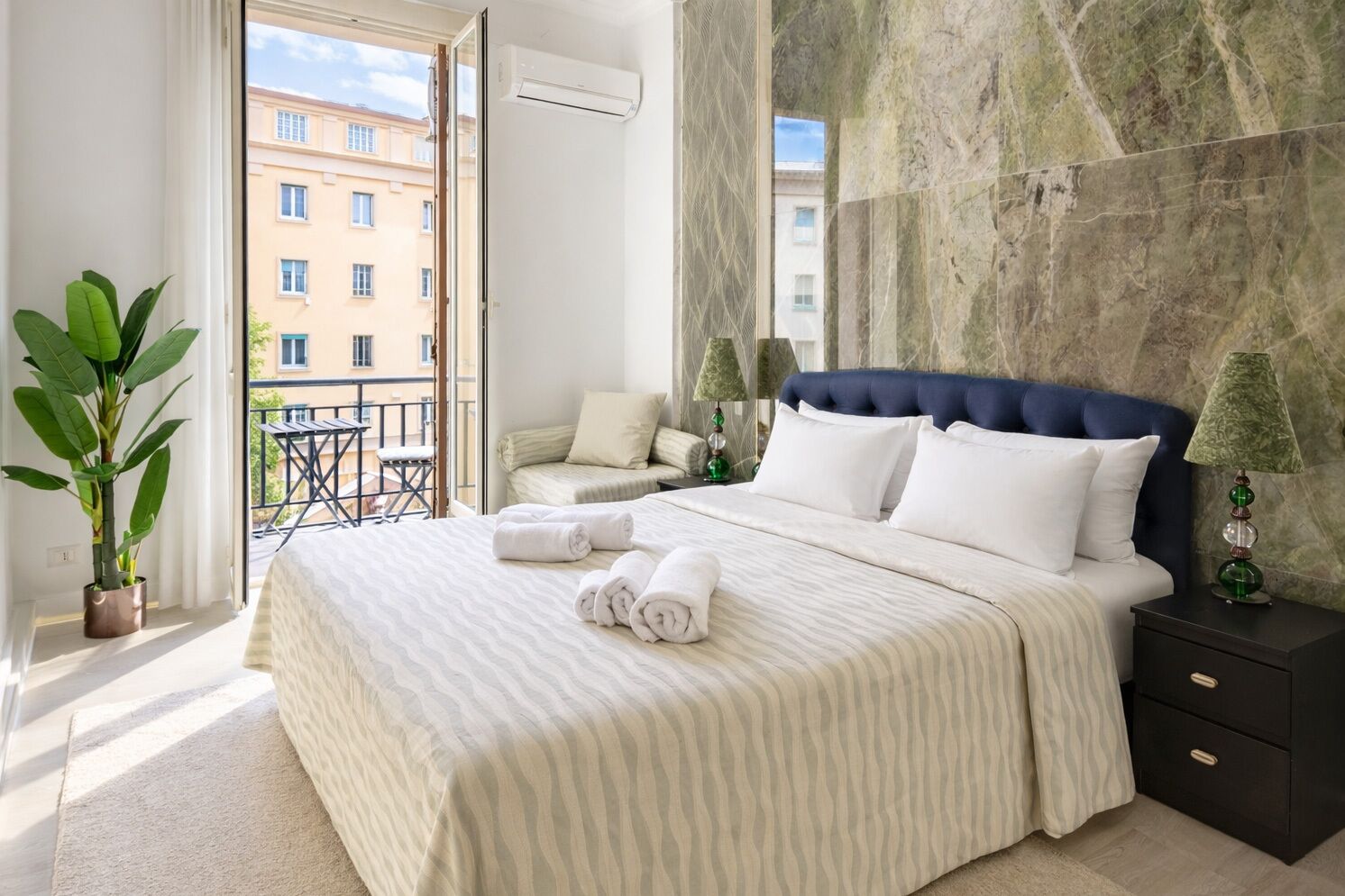 1 غرفة نوم ومكواة/لوح كي وواي فاي وملاءات أسرّة