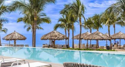 Marítima Beach Condo, 2BR, Deluxe, 2 Pools, BBQ, Balconies & Great Amenities