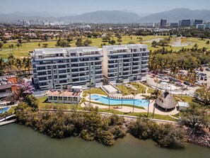 Exterior - Casa Azul New 2BR, Deluxe Apt w/Great Views, Pool & Jacuzzi (Nuevo Nayarit)