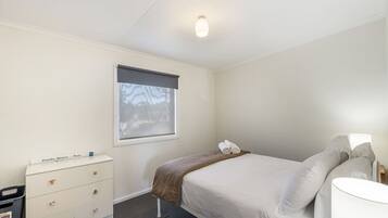 4 bedrooms, iron/ironing board, travel cot, WiFi