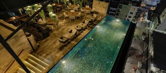 Best Western PLUS Runway