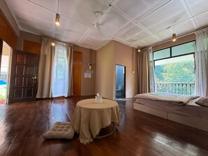 舒適客房 | 遮光布/窗簾、床單