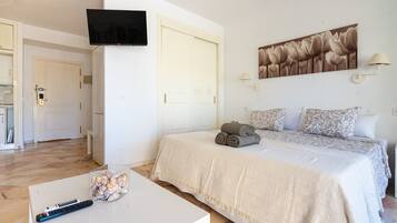 1 bedroom, WiFi (free)