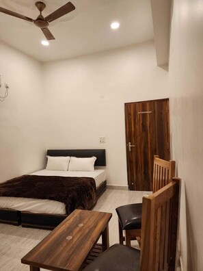 1 chambre, bureau, Wi-Fi gratuit