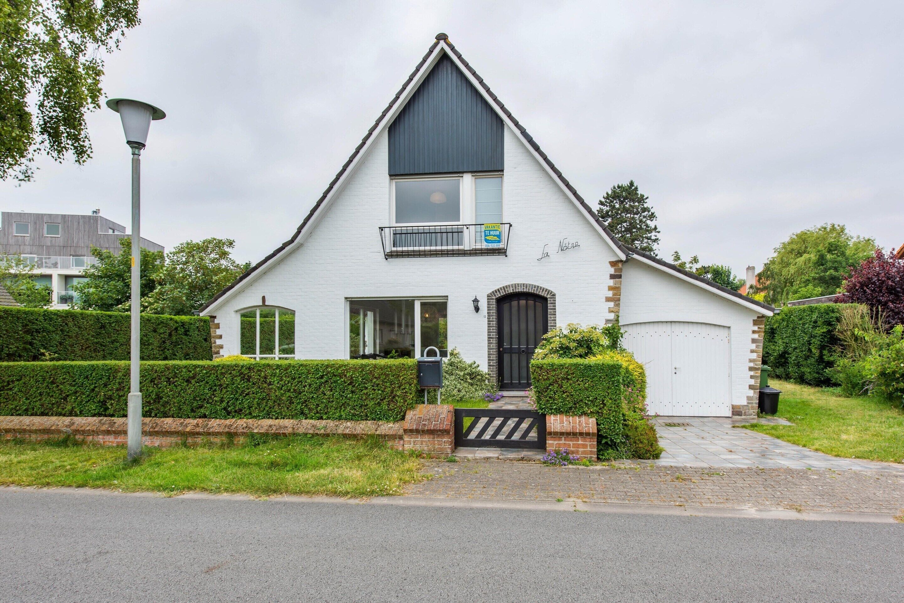 Villa | Exterior