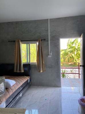 ハウス ガーデンビュー | 5 室のベッドルーム、デスク、ノートパソコン用作業スペース、WiFi (無料)