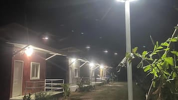 Mặt tiền nơi lưu trú
