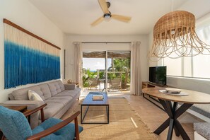 TV - Lovely Suites in Punta Sur w/pool (Isla Mujeres)