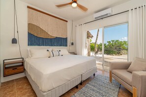 2 bedrooms, free WiFi, bed sheets - Lovely Suites in Punta Sur w/pool (Isla Mujeres)