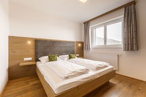 Apartment | 4 bedrooms - Superior Chalet With Finnish Sauna (Hermagor-Pressegger See)