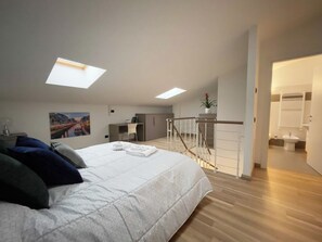 Apartment | 1 bedroom, iron/ironing board