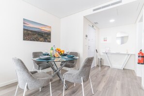 Dining - Funchal Essence by Atlantic Holiday (Funchal)