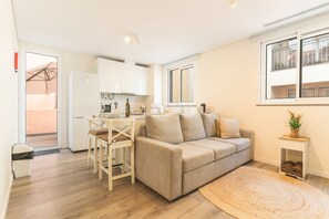 Unclassified image, 4 of 21, button - Cassia Loft by Atlantic Holiday (Funchal)