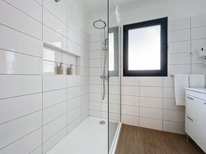Dusch, hÄrtork och handdukar
