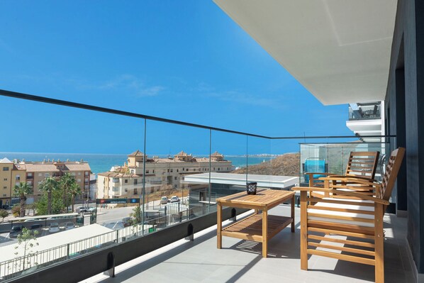 Appartement, 1 slaapkamer, balkon, uitzicht op zee | Balkon