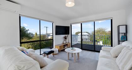 Iconic Beach House on Bruce Inverloch