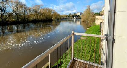 Gßte rénové au bord de la Sarthe, calme et parking privé