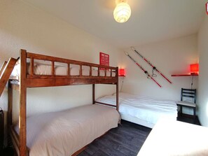 1 bedroom