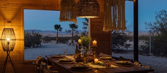 Casa Del Desierto—Private Boho Oasis with Palm Trees, Hot Tub, Fire Pits