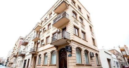 Central Baku Hotel