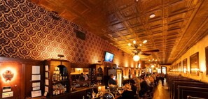 Bar (på overnatningsstedet)