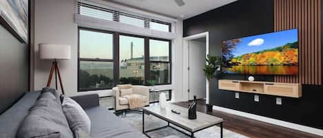 Télévision, espaces bureaux