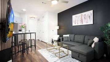 Televisión y oficina