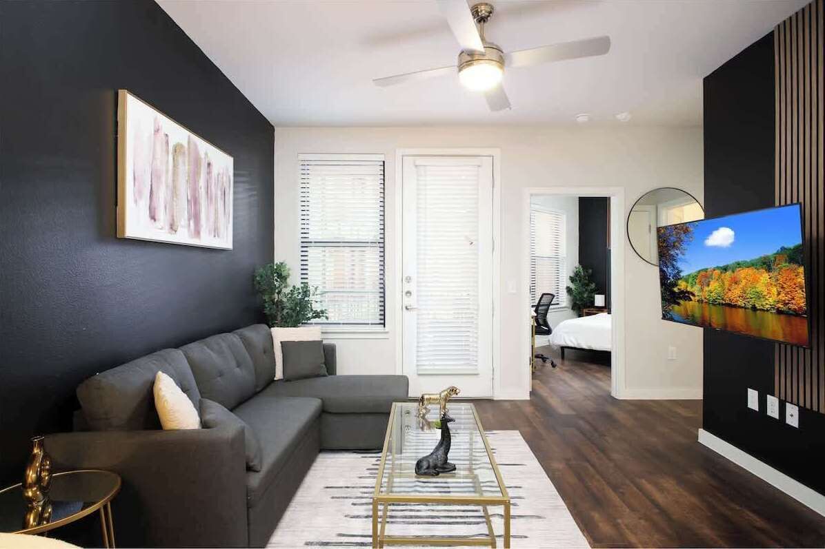 TV, offices