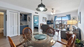 Immagine non classificata, 3 di 48, pulsante