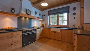 House | Private kitchen