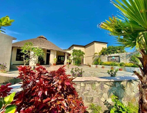 Palette Alaya Resort