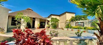 Palette Alaya Resort