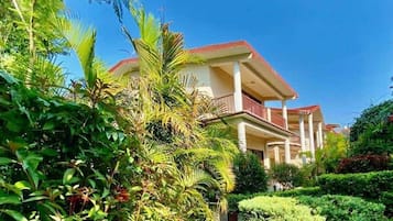 House | Exterior