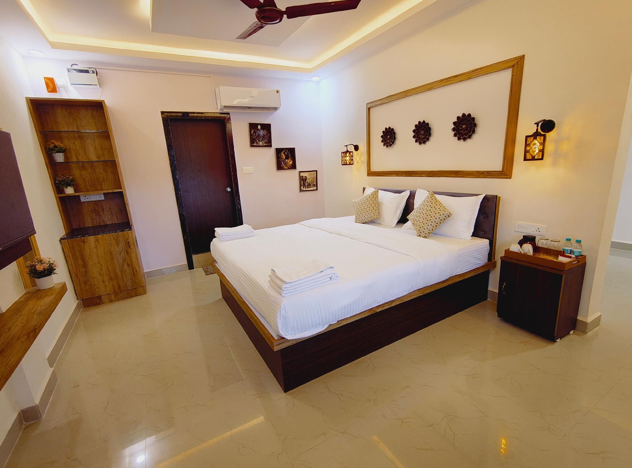 Habitación familiar | Edredones de plumas, colchones Select Comfort, minibar