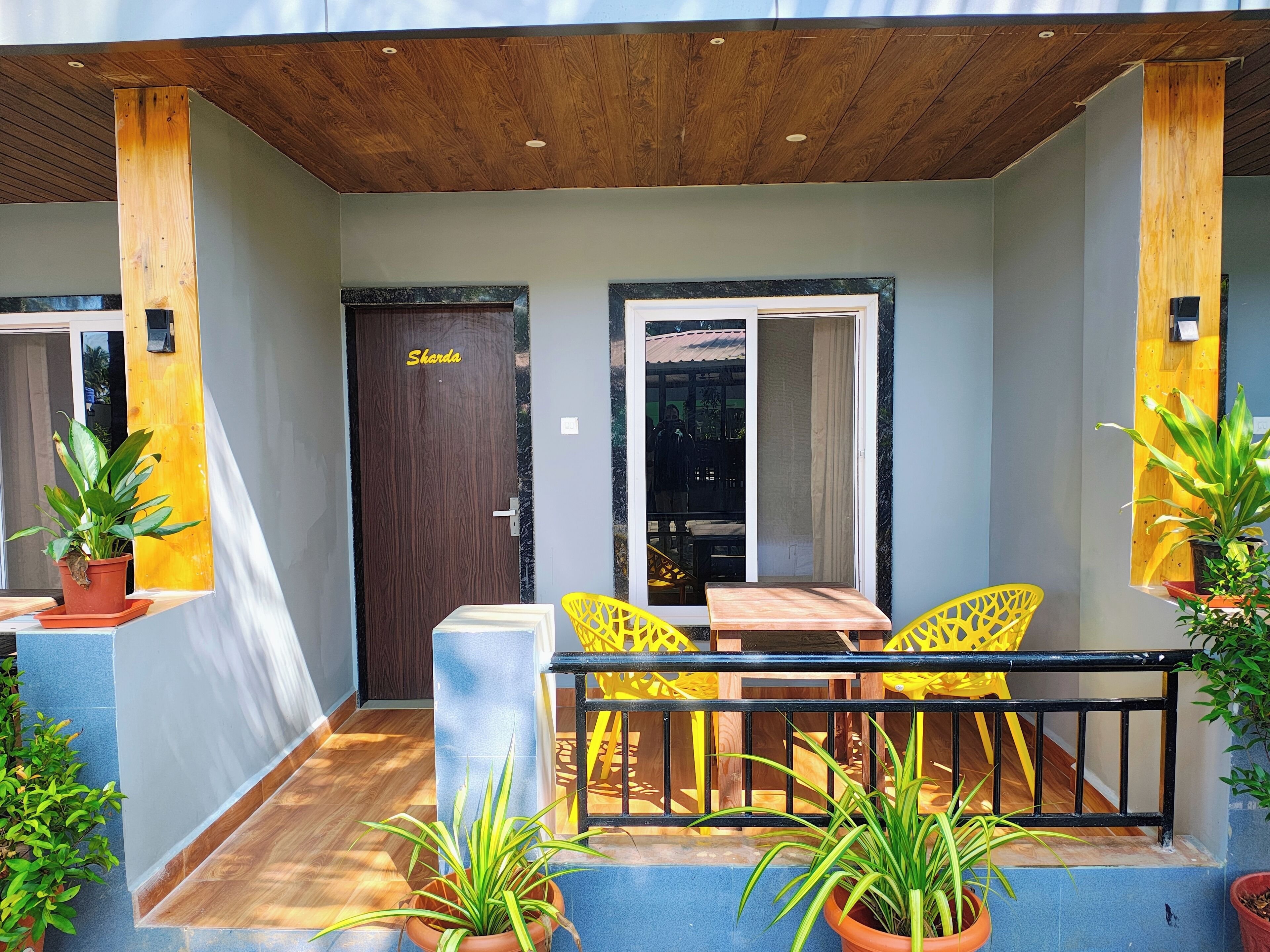 Deluxe Double Room, Pool View | Terrace/patio