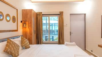 Luxury Room | Down comforters, Select Comfort beds, minibar, individually decorated