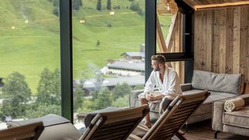 المنشأة من الداخل