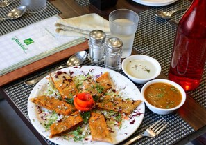 Daily buffet breakfast for a fee - Hotel Harshali Residency (Khalapur)