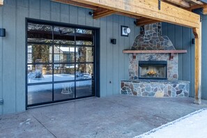 House, 1 Bedroom | Terrace/patio