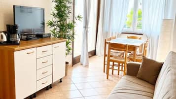 Apartment | Living room