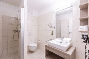 Apartment | Bathroom
