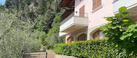 아파트 | 숙박 시설 구내