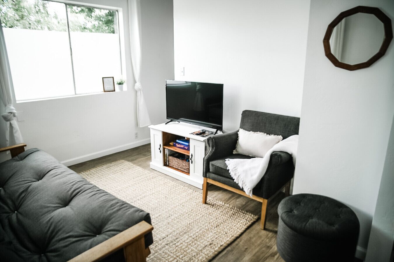 Smart TV, books