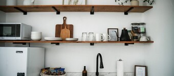 Maple House-1 Bedroom, 1 Bath-Private, Centrally Located