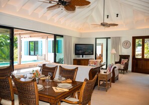 Dining - Monarch Cottage Waterfront Fish Bay, Pebble shoreline, A/C, Generator (St. John)