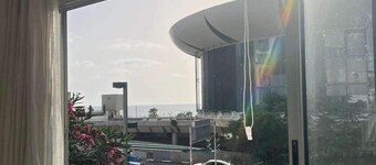 Spacious 2-Bedroom Condo with Rooftop, Steps from Gordon Beach in Tel Aviv