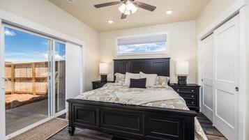 3 bedrooms, iron/ironing board, free WiFi, bed sheets