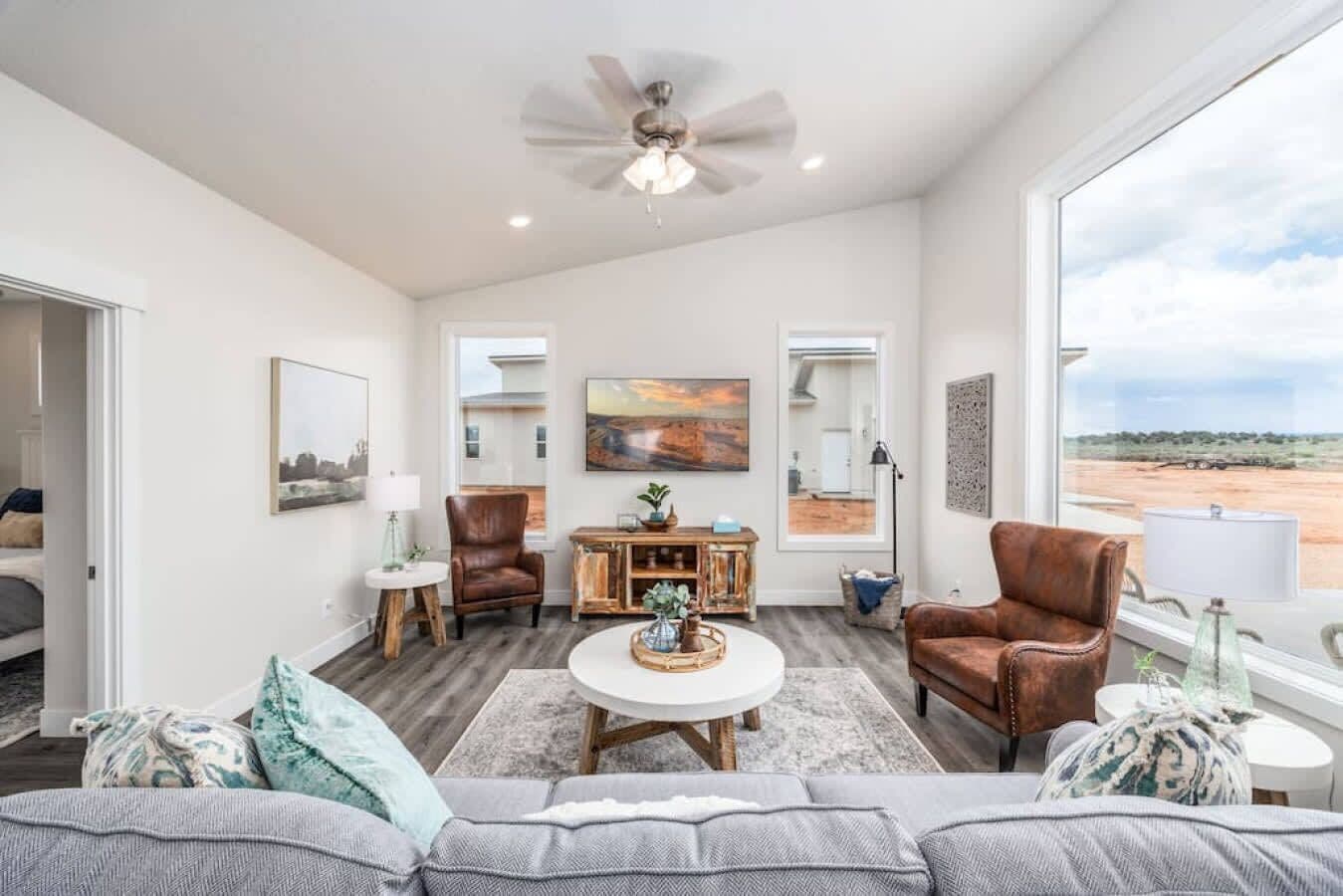 Welcome to Daisy Loft Hideaway!